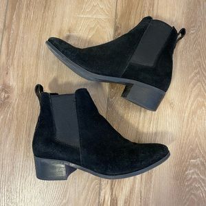 Steve Madden Black Ankle Boots